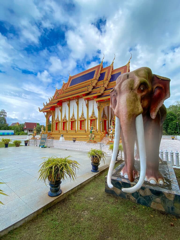 Tempel in Khao Lak: Wat Khomniyaket